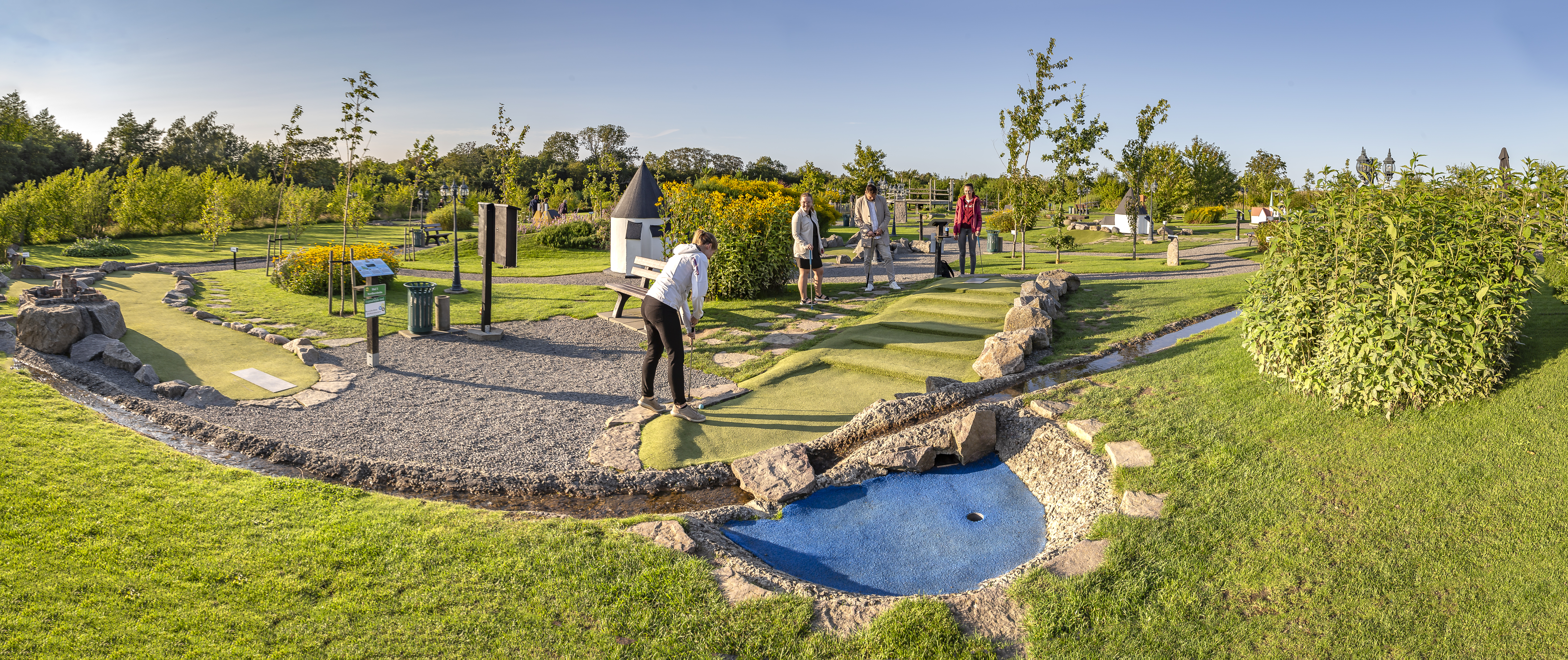 Bornpark minigolf ved Østerlars