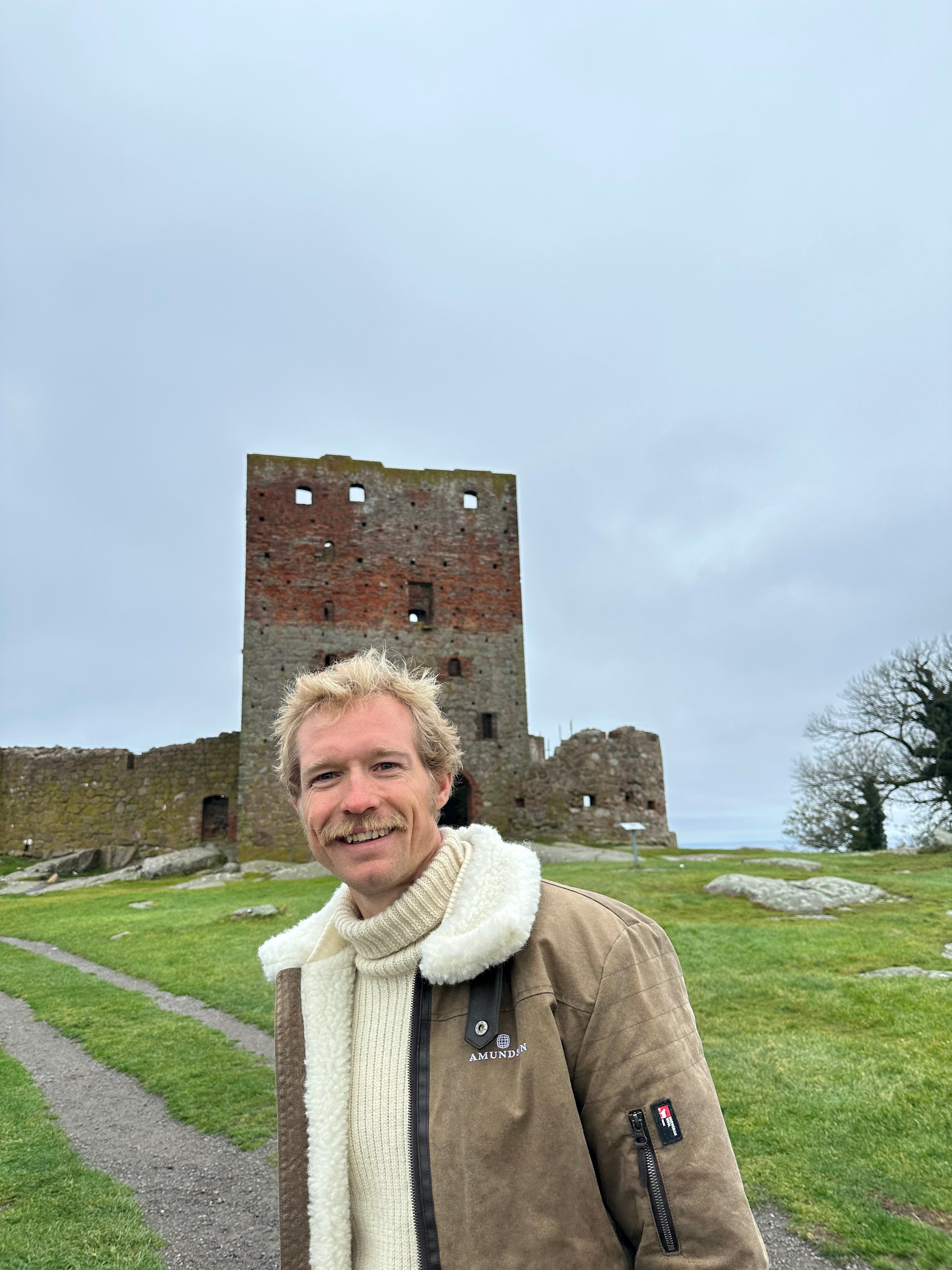 Magnus Cort på Hammershus Borgruin